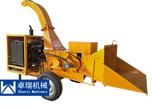 大型樹(shù)枝粉碎機